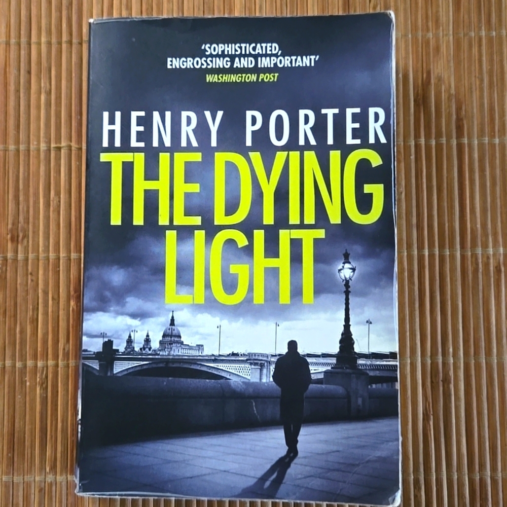🌴3/$10 paperback